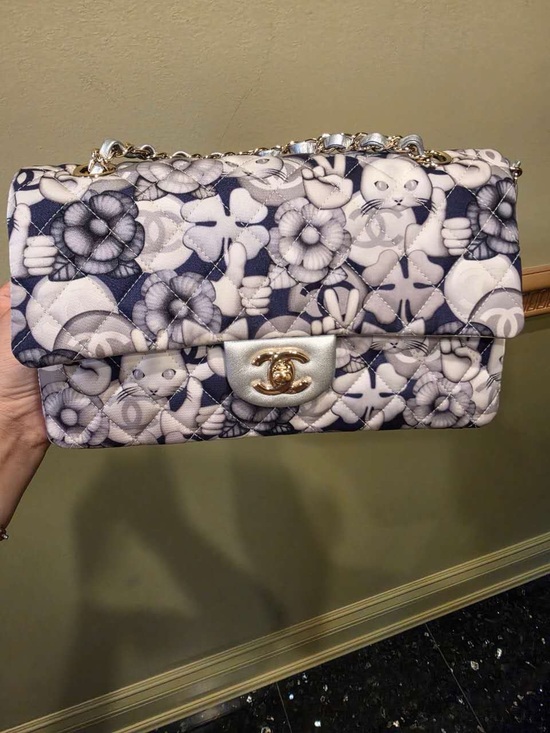 CHANEL Handbags - CHANEL Blue White Cat Floral Quilted Chain Flap Bag